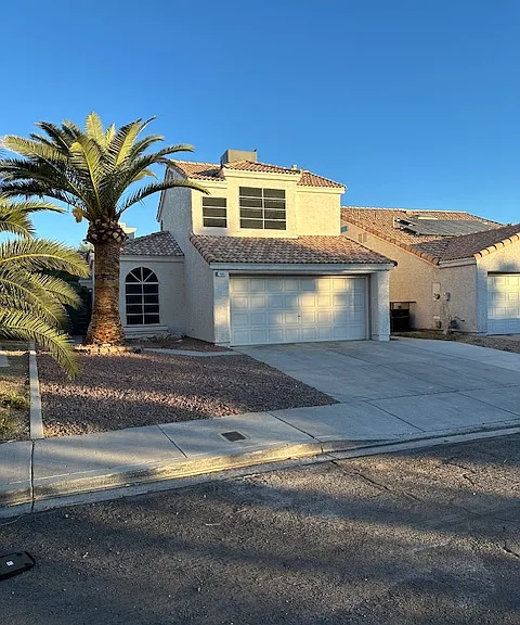 7095 Shadow Crest Dr — Photo 1