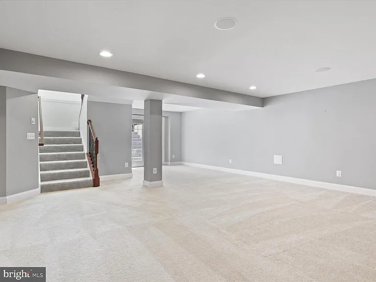 41595 Revival Dr — Photo 57