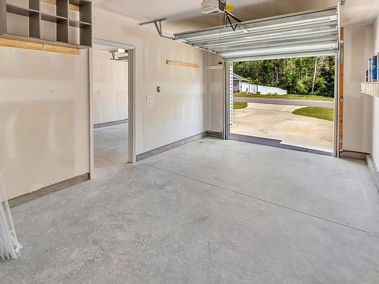 Right Side Garage