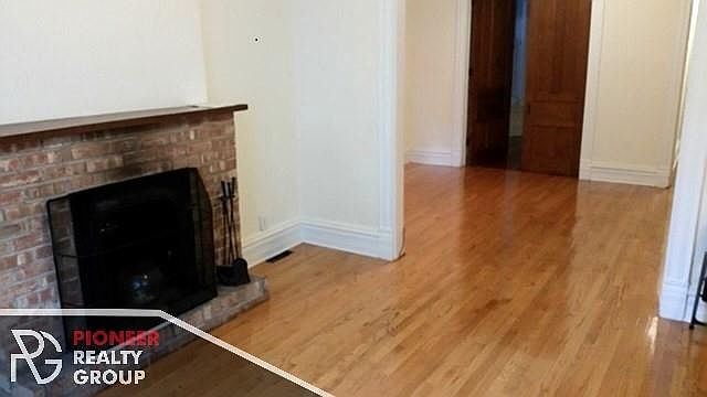 2nd image of 2644 N Wilton Ave #2644