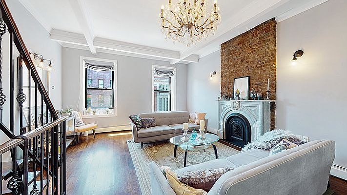 1st image of 495 Franklin Ave #2