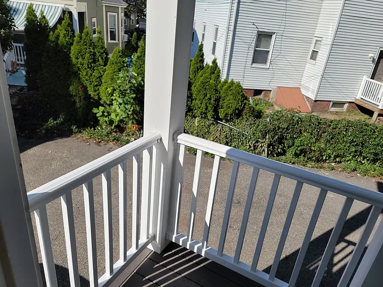 8 Kenwood St #1 — Photo 5