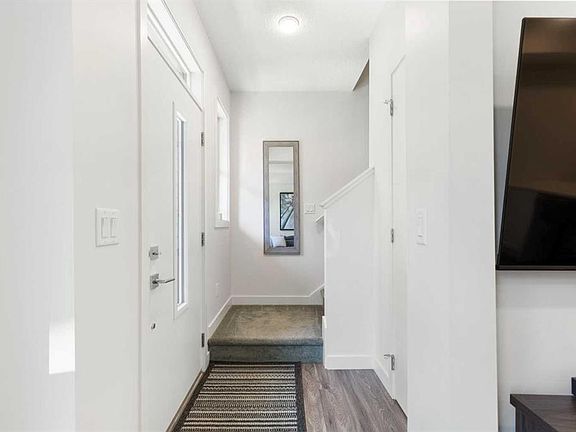 3rd image of 100 W Walgrove Ct SE #1307