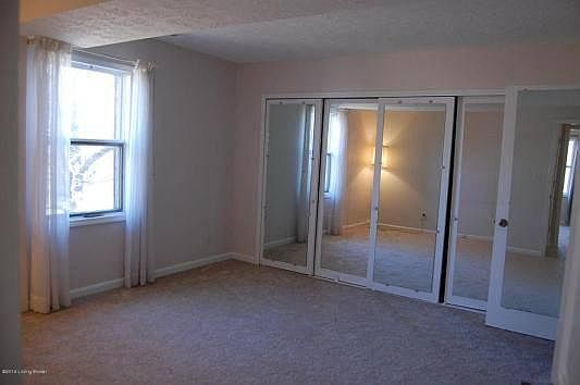 5th image of 2845 Hikes Ln Unit P