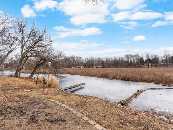 5605 W Partridge Dr, Mentone, IN 46539