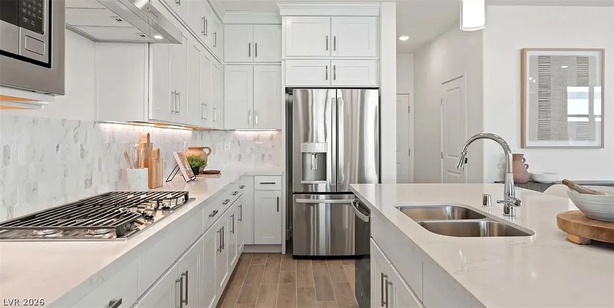 4 bed, 3.0 bath, 2537 sqft, $2,850 — Photo 4