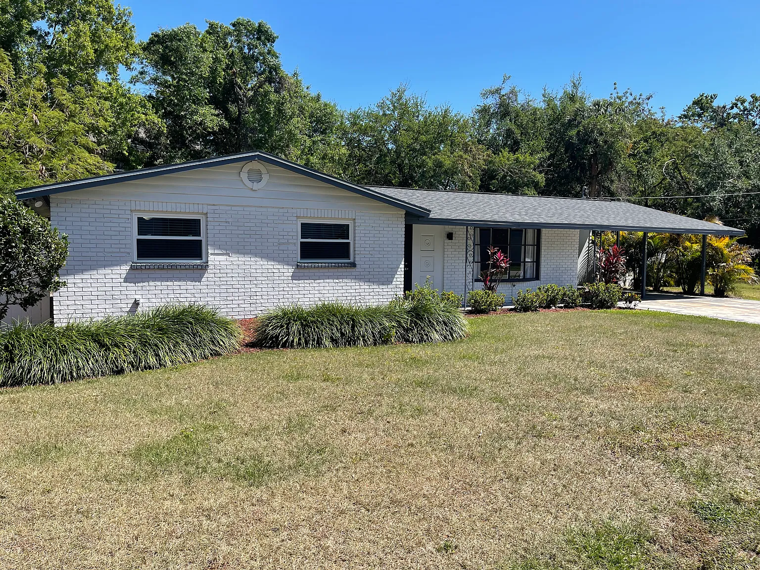 4 bed, 2200 sqft, $3,750 — Photo 1