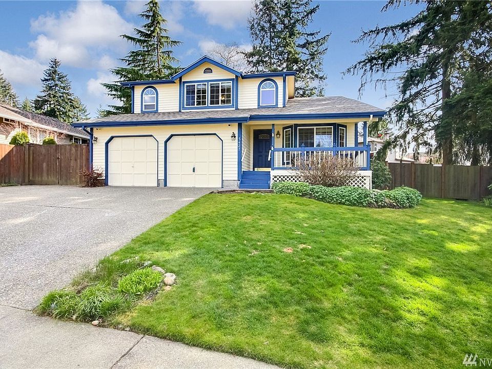 Wonderful 2 story home with 4 bedrooms, 2.5 baths, 2 car garage, BIG backyard, all situated on a quiet cul de sac.