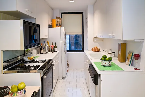 Sold by Corcoran | media 5
