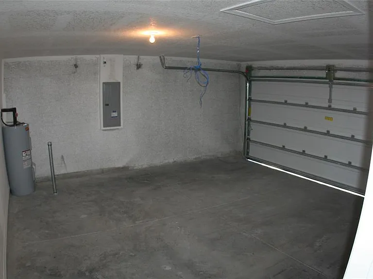 4362 High Ridge Ave — Photo 6