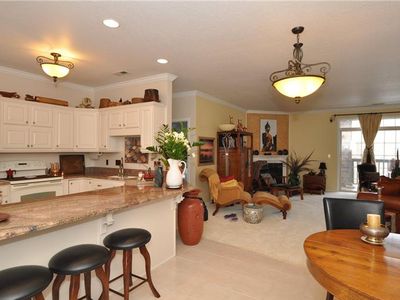 13060 W Bluemound Rd, Elm Grove, WI, 53122