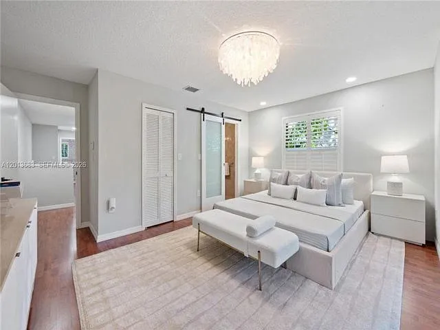 3274 Gifford Ln — Photo 8