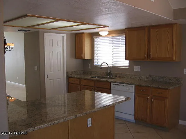 10650 N Sand Canyon Pl — Photo 11
