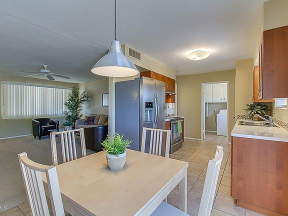 4th image of 10001 W Kingswood Cir