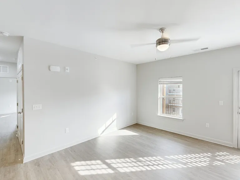 Athens Flats — Photo 14