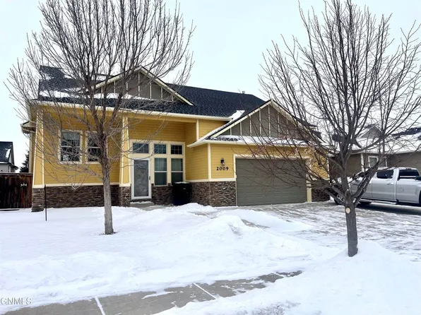 2009 18th Ave W, Williston, ND 58801