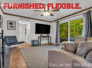 3465 Hazelton Ave, Rochester Hills, MI 48307