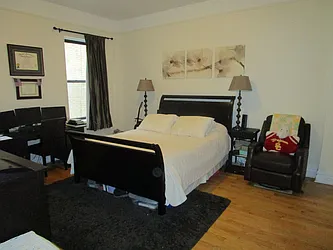 Rented by Rita S Citrin, LREB