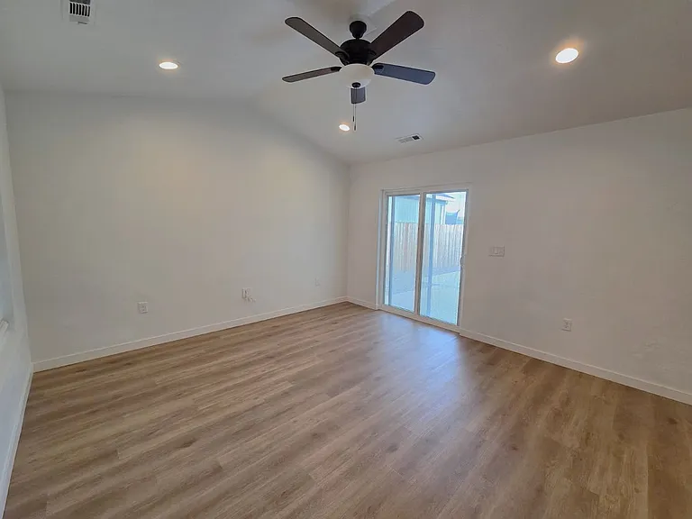 Newer Two bedroom/Two bath Duplex | Available NOW — Photo 4