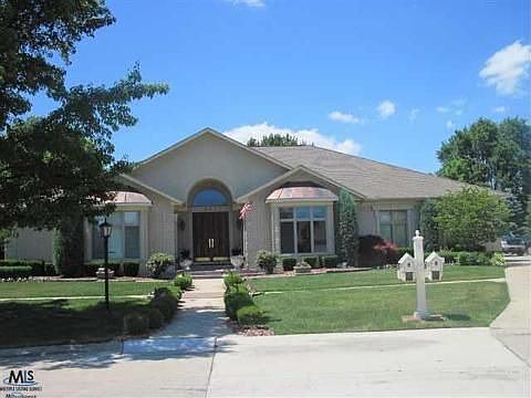 1st image of 19857 Emerald Ln N