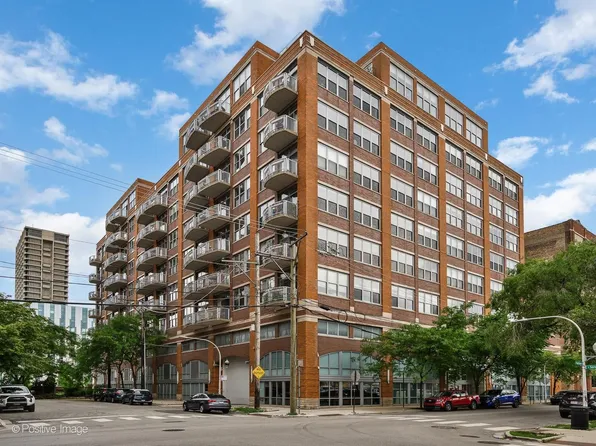 933 W Van Buren St APT 823, Chicago, IL 60607