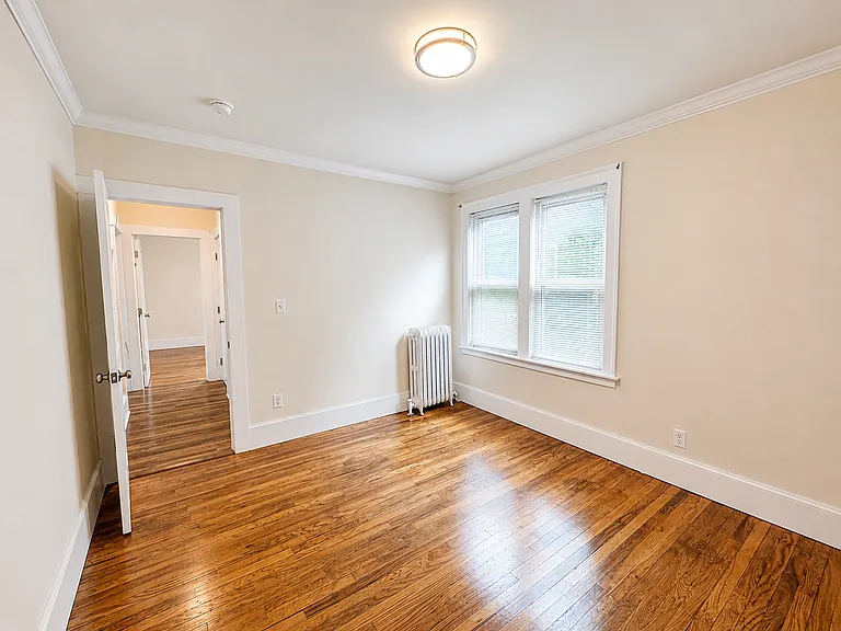 44 Glendale Ave #1 — Photo 11