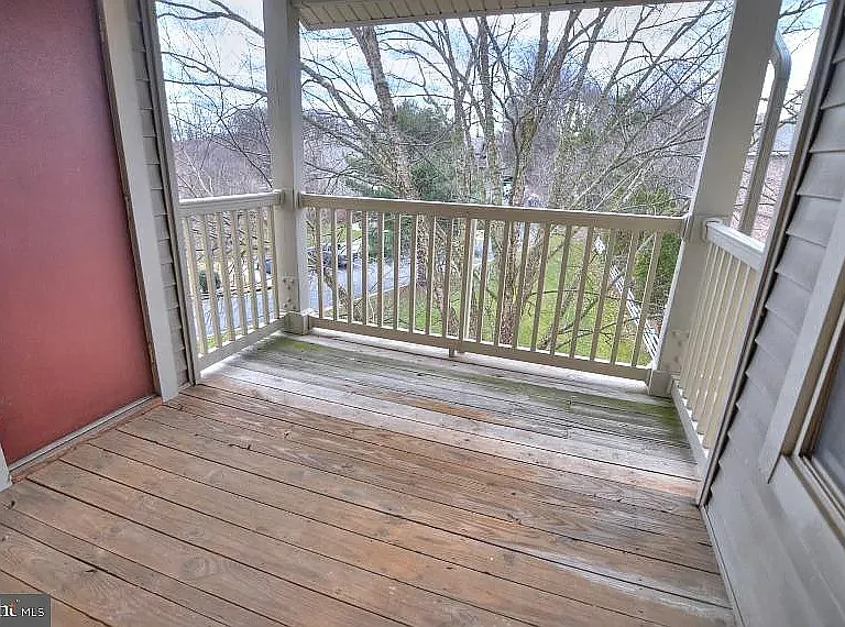 1707 Ascot Way #E — Photo 35