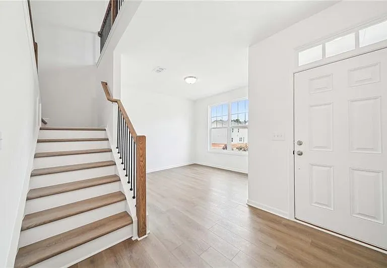 320 Silverleaf Trl — Photo 15
