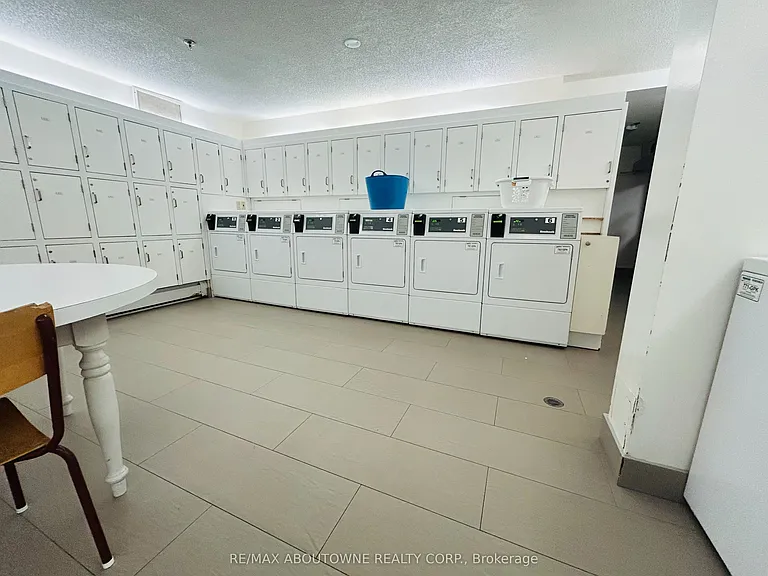 101 Millside Dr #408 — Photo 19