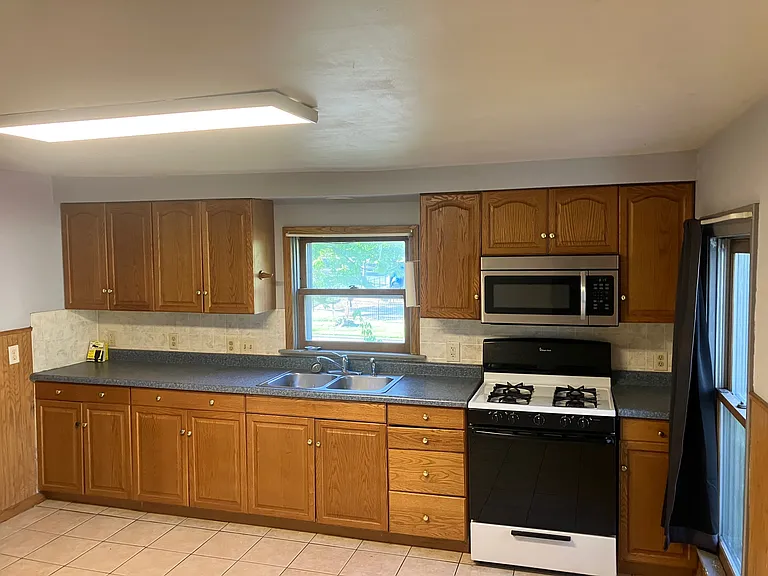 320 Eddy St #1 — Photo 7