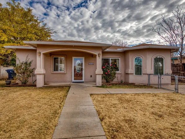 2842 Adams St NE, Albuquerque, NM 87110