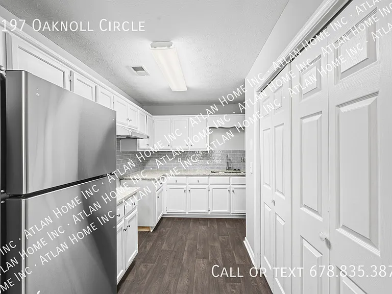4197 Oaknoll Cir — Photo 3