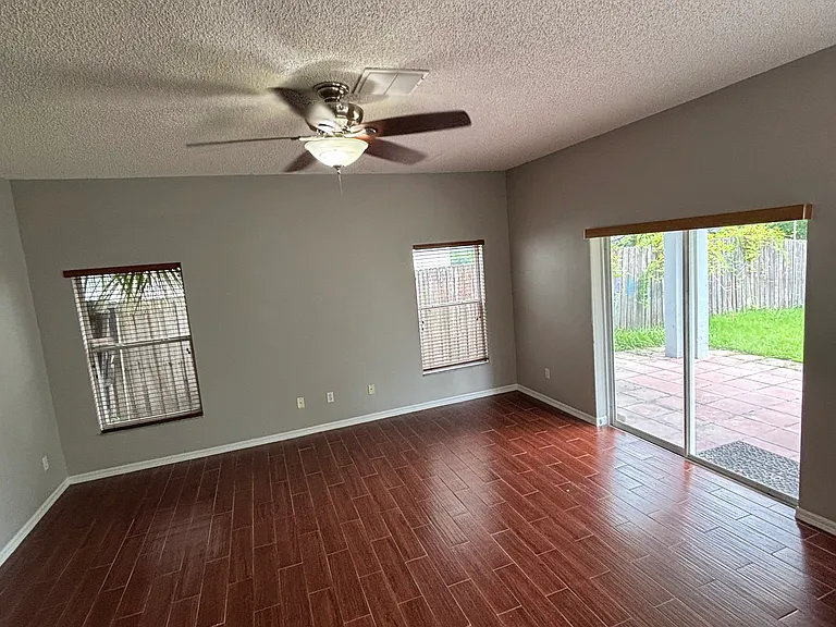 3213 Buck Hill Pl — Photo 8