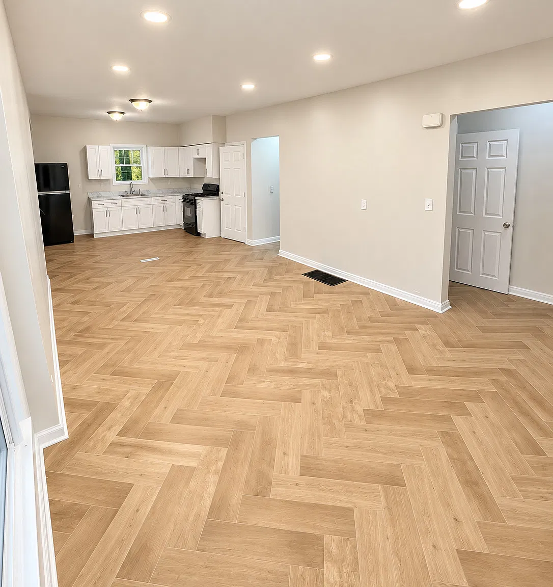 4 bed, 1700 sqft, $1,950 — Photo 1