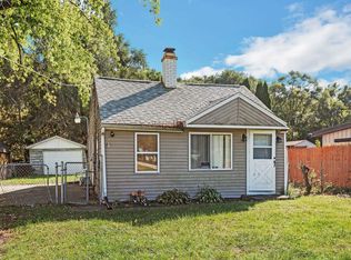 3324 Parkside Ave, Rockford, IL 61101