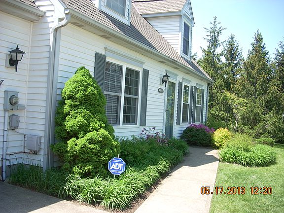 2nd image of 4860 Quarry Ln #39
