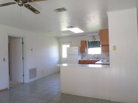 2nd image of 3515 Hermosa Dr