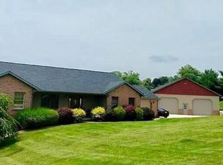 3630 Hayfield Rd, Dresden, OH 43821