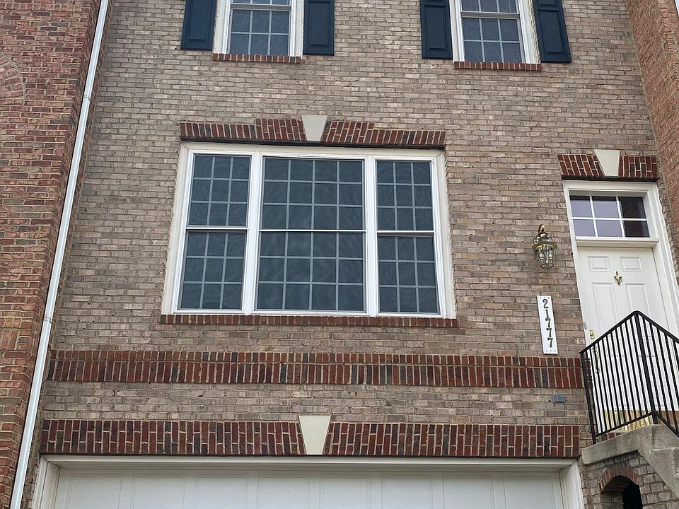 1st image of 21777 Ladyslipper Sq