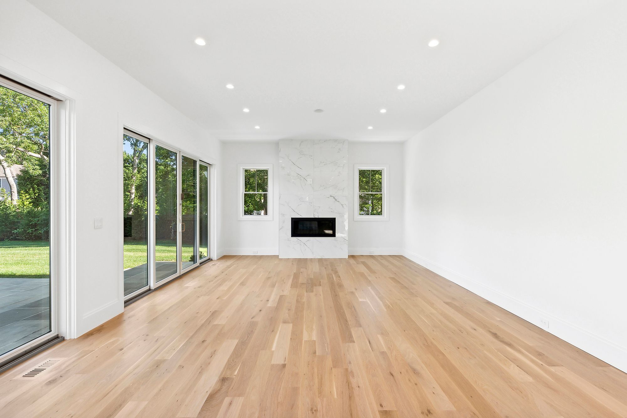 15 Summit Blvd, Westhampton, NY 11977 Out East