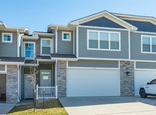 1405 NE Mocking Bird Ln, Grimes, IA 50111