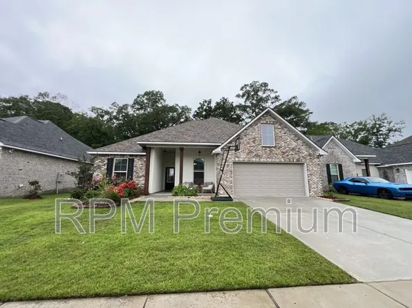 18945 Corlis Green Dr, Zachary, LA 70791