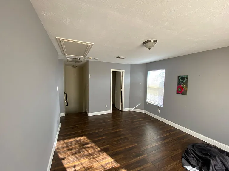 7834 Chervil Ln — Photo 16