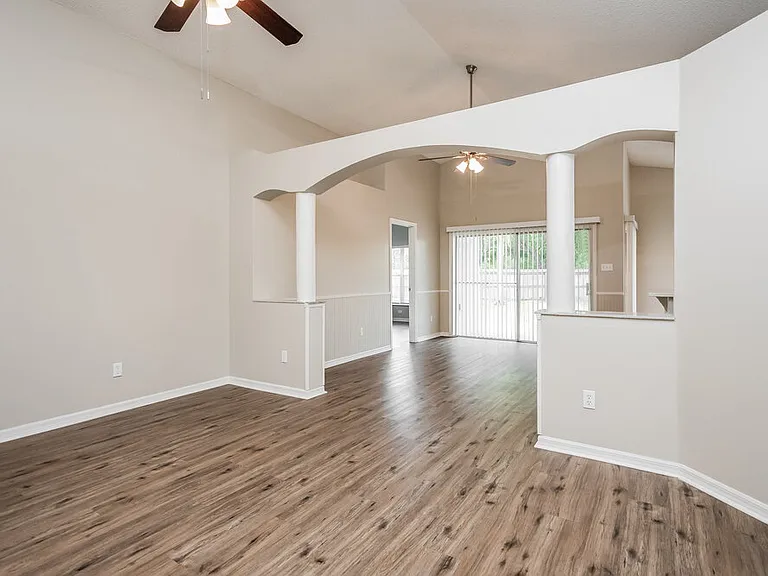 2717 Andes Way — Photo 4