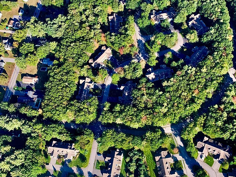 9 Kensington Dr — Photo 8