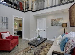 38298 Oracle Cmn #1, Fremont, CA 94536