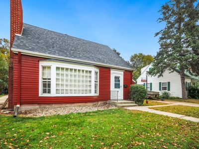 1725 S Main St, Aberdeen, SD, 57401