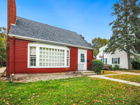 1725 S Main St, Aberdeen, SD 57401