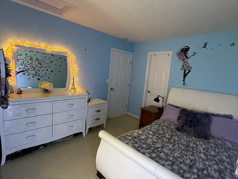 8560 Wiltshire Way — Photo 36