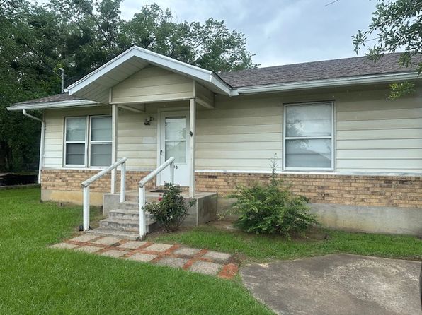 600 Summit Ave